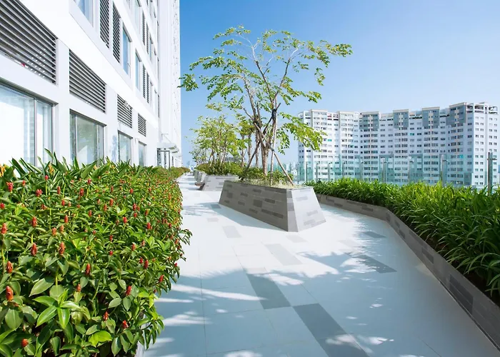 Awesome Rivergate - Cbd In Hcm City